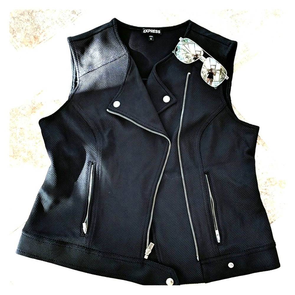Vest top